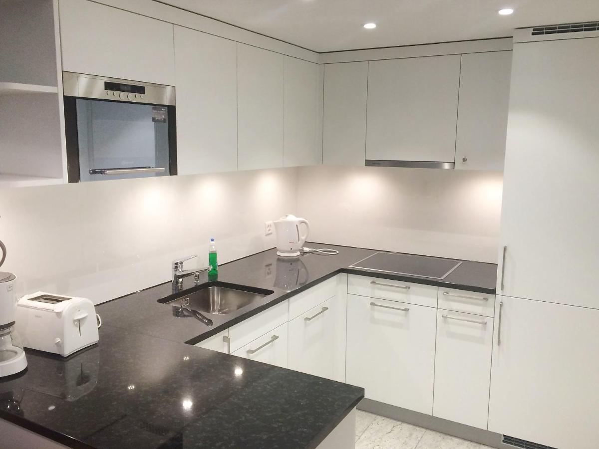 Apartment Utoring Acletta-81 By Interhome 迪森蒂斯 外观 照片